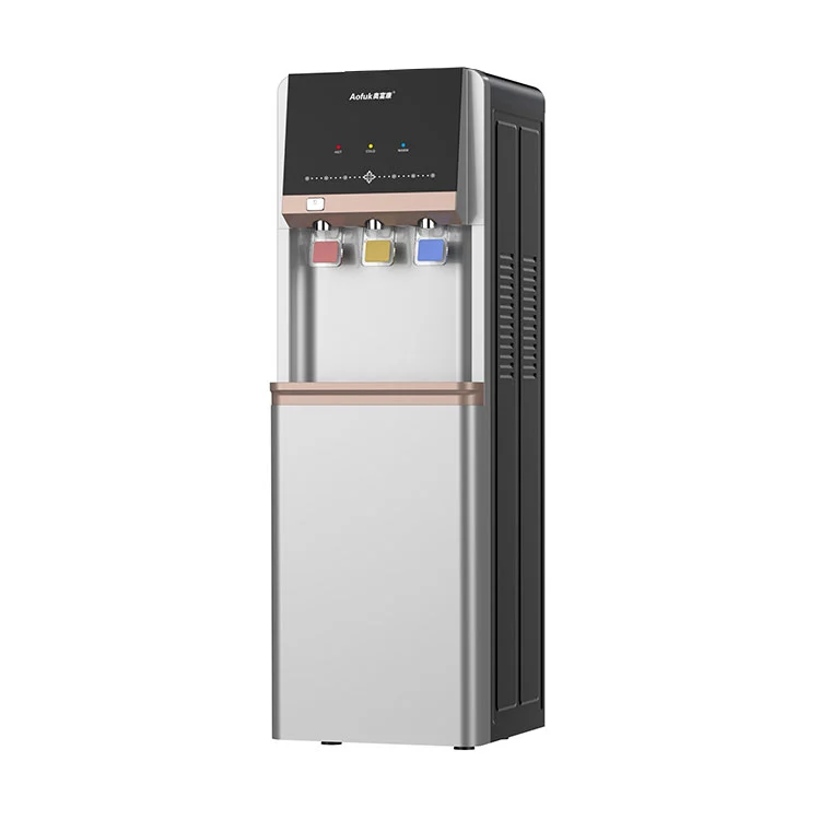 Dozownik wody z 3 kranami